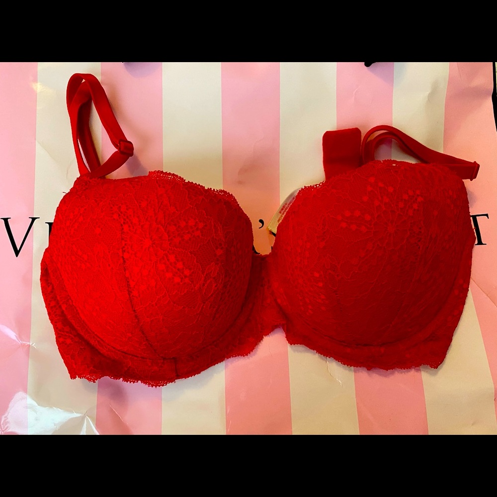 Victoria’s Secret PINK Date Push-up size 32 D